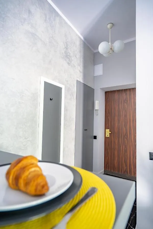 Stylish Studio In The Heart Of The City. Warszawa Apartament
